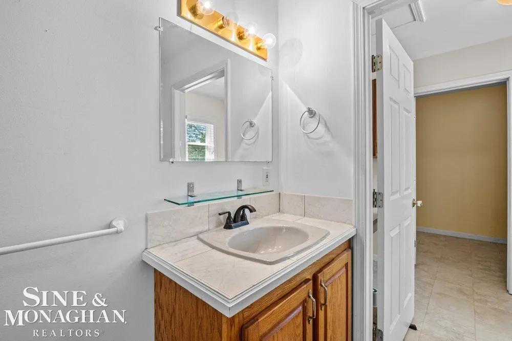 408 Conley Avenue Algonac City, MI 48001