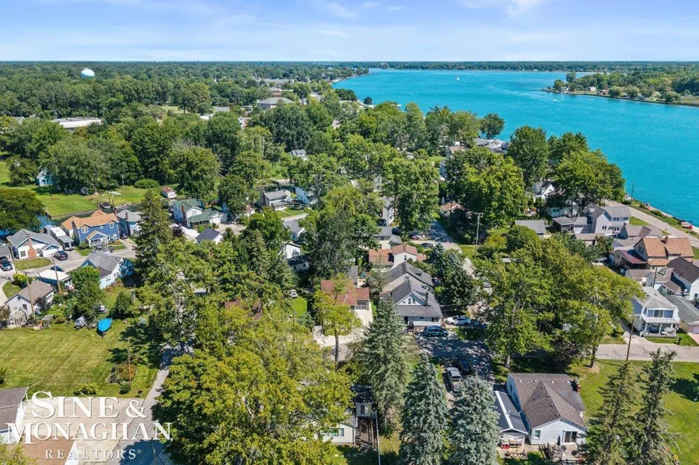 408 Conley Avenue Algonac City, MI 48001