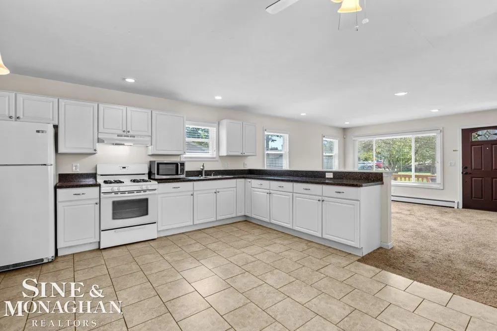 408 Conley Avenue Algonac City, MI 48001