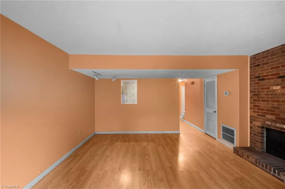 3705 Heathrow Drive Winston-Salem, NC 27127