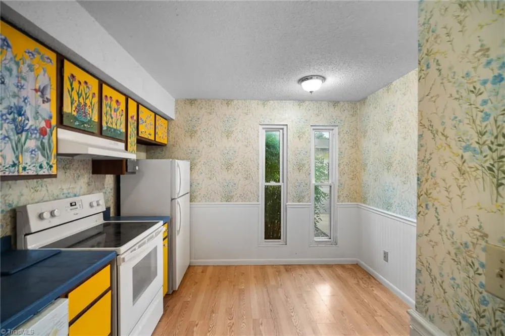 3705 Heathrow Drive Winston-Salem, NC 27127