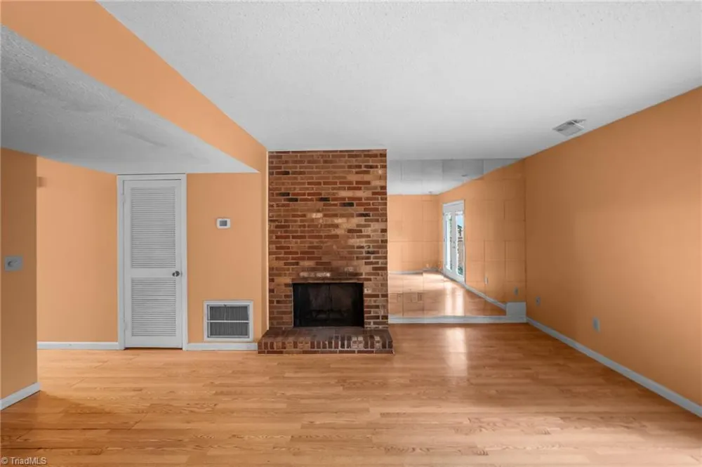 3705 Heathrow Drive Winston-Salem, NC 27127