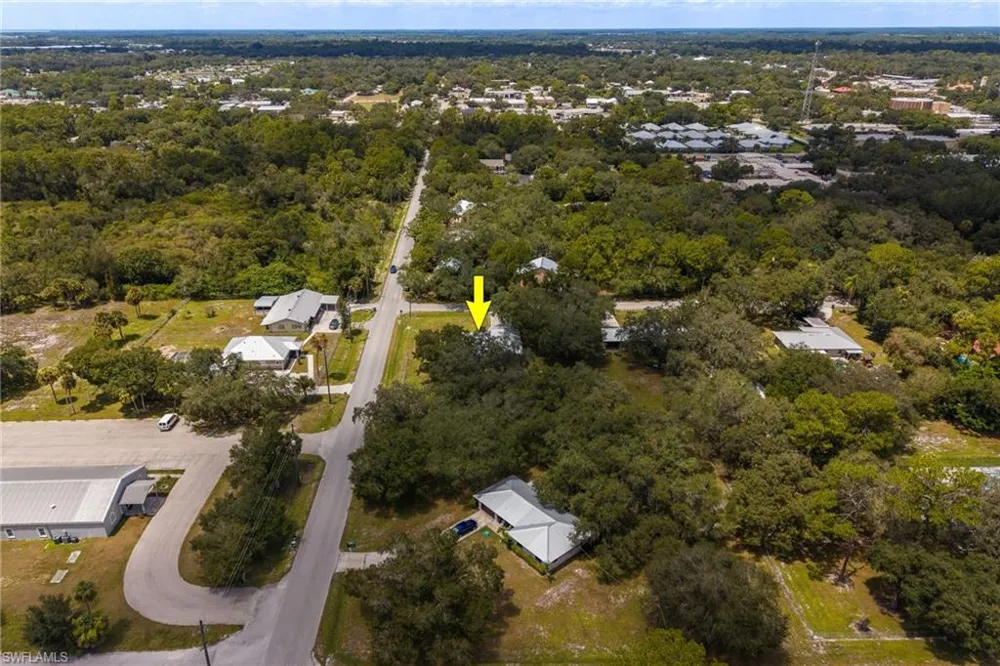 311 S Oak Street Labelle, FL 33935