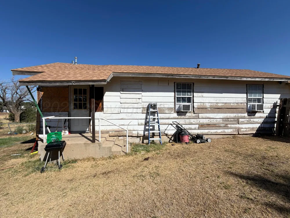 613 HAZEL STREET Pampa, TX 79065