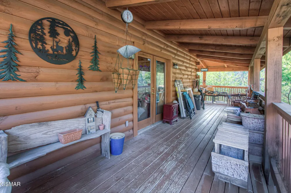 2505 Fleming Way Sevierville, TN 37876