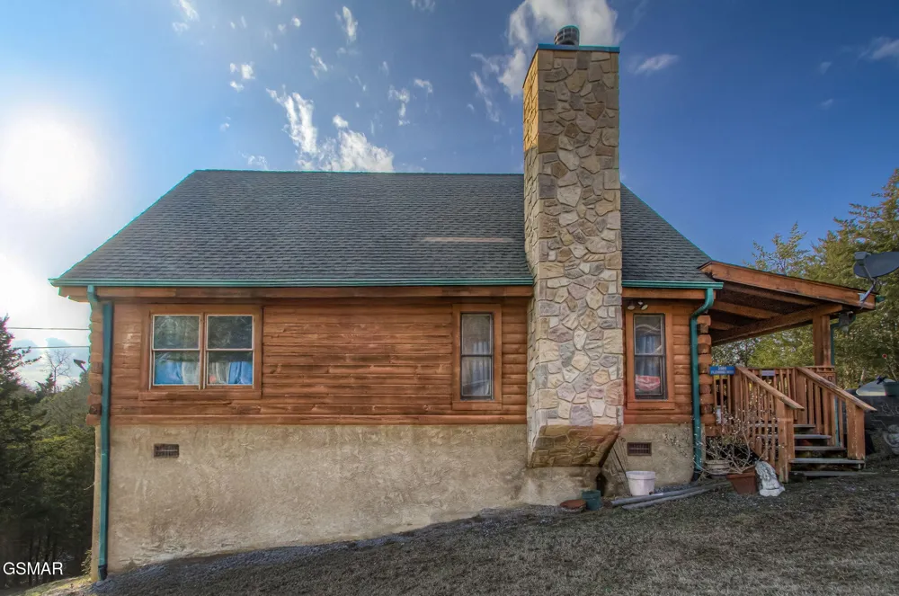 2505 Fleming Way Sevierville, TN 37876