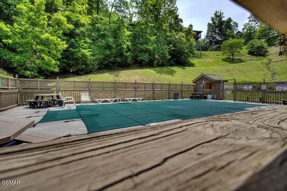 2505 Fleming Way Sevierville, TN 37876