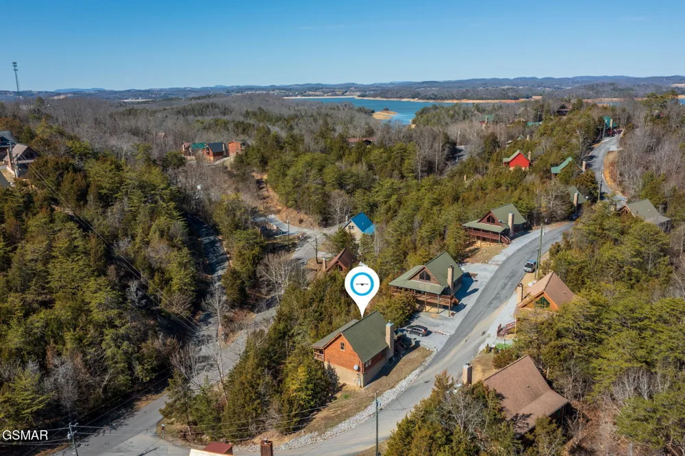 2505 Fleming Way Sevierville, TN 37876