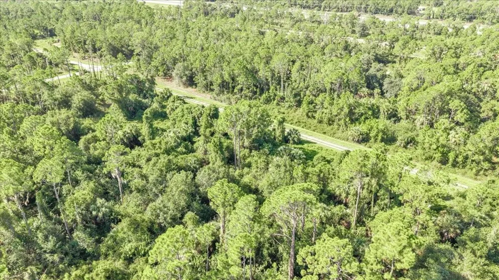 LOT 5 BIGNAY ROAD North Port, FL 34288