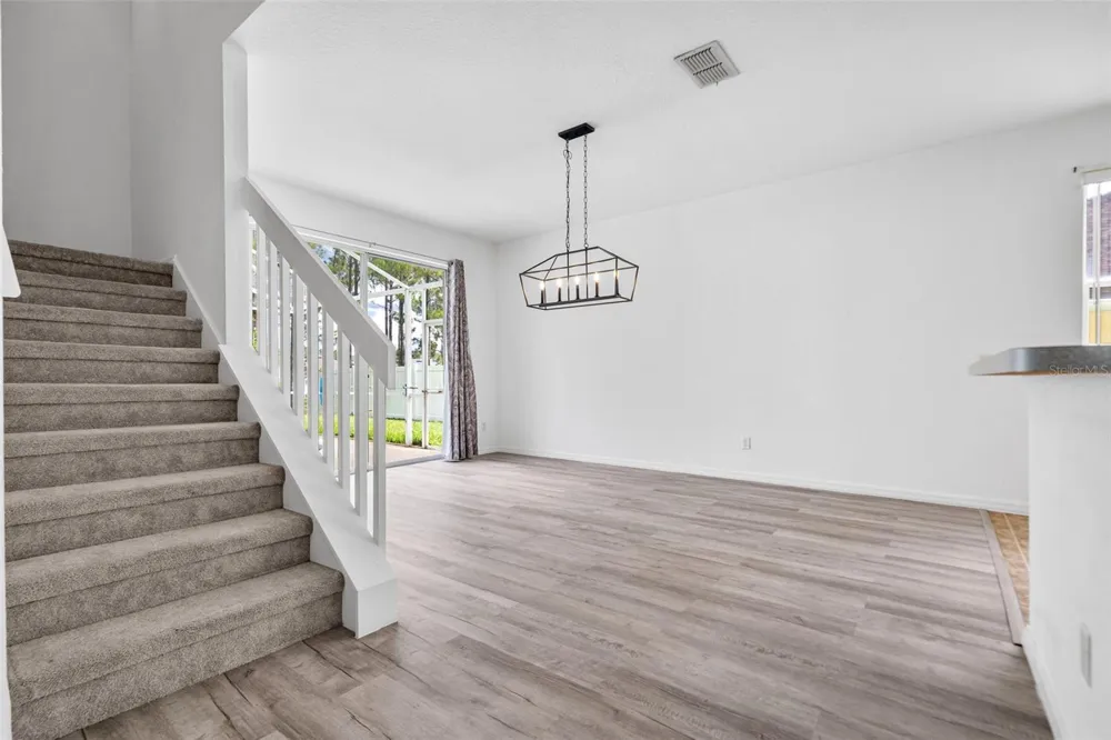 238 HAMPTON DRIVE Davenport, FL 33897