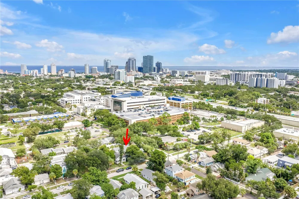 1323 7TH AVENUE St Petersburg, FL 33705