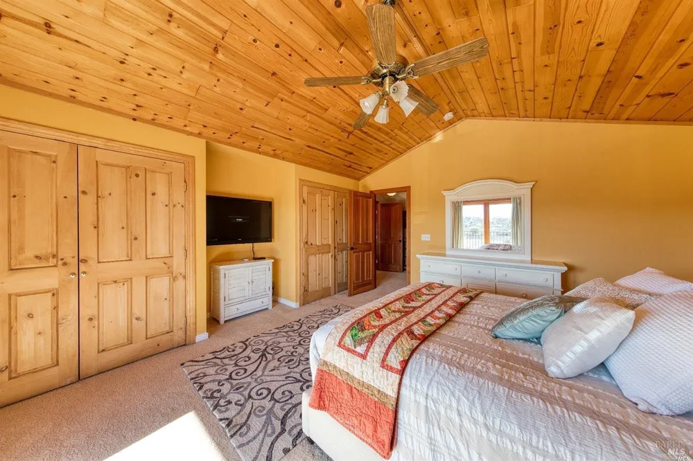 3991 Eastside Calpella Road Ukiah, CA 95482