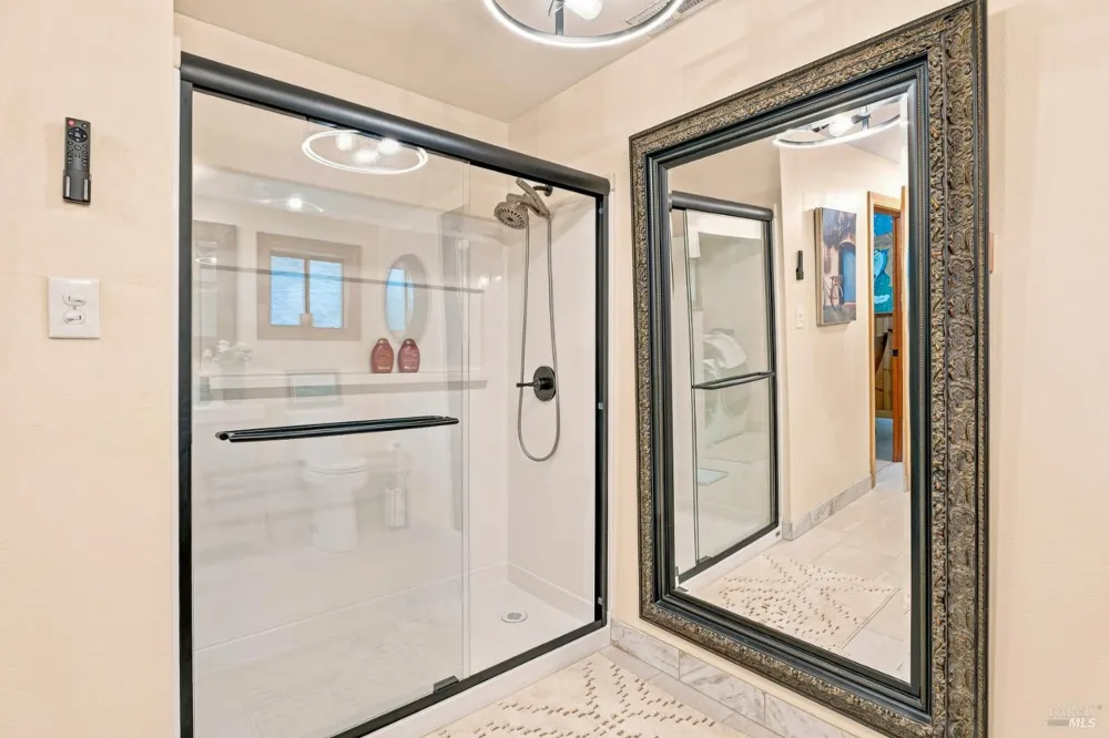 3991 Eastside Calpella Road Ukiah, CA 95482