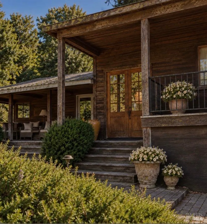 3991 Eastside Calpella Road Ukiah, CA 95482