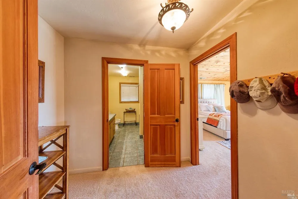 3991 Eastside Calpella Road Ukiah, CA 95482
