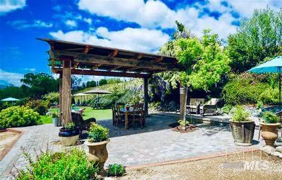 3991 Eastside Calpella Road Ukiah, CA 95482