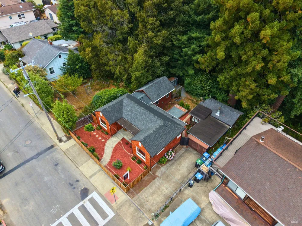 1021 Cedar Street Fort Bragg, CA 95437