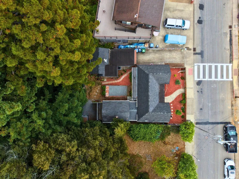 1021 Cedar Street Fort Bragg, CA 95437