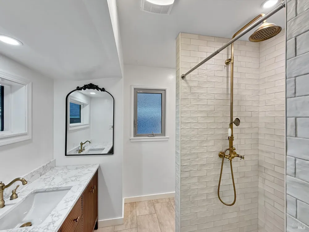 1021 Cedar Street Fort Bragg, CA 95437