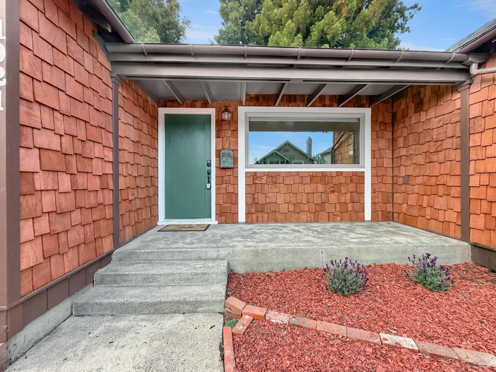 1021 Cedar Street Fort Bragg, CA 95437