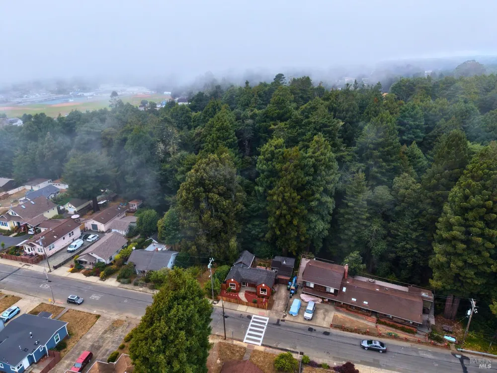 1021 Cedar Street Fort Bragg, CA 95437