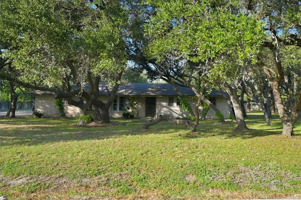 1829 12th Street Ingleside, TX 78362