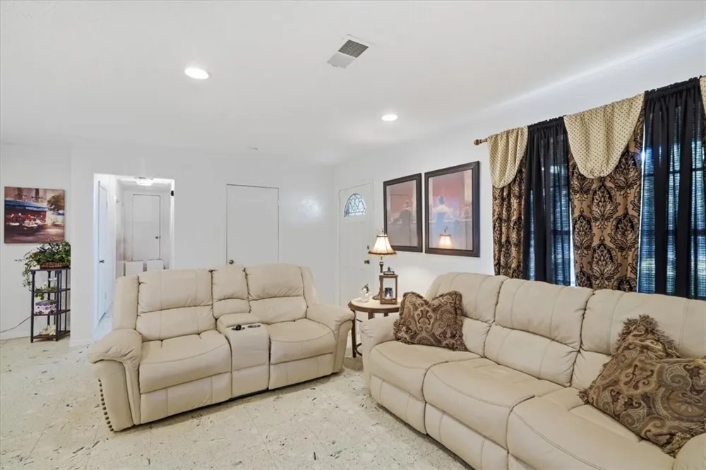 1829 12th Street Ingleside, TX 78362