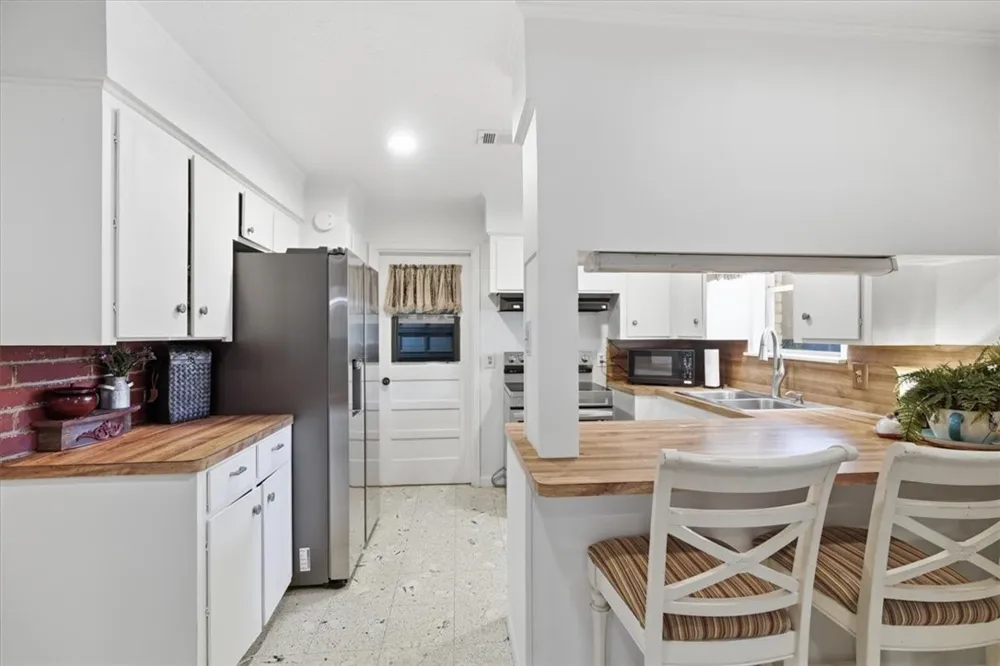 1829 12th Street Ingleside, TX 78362