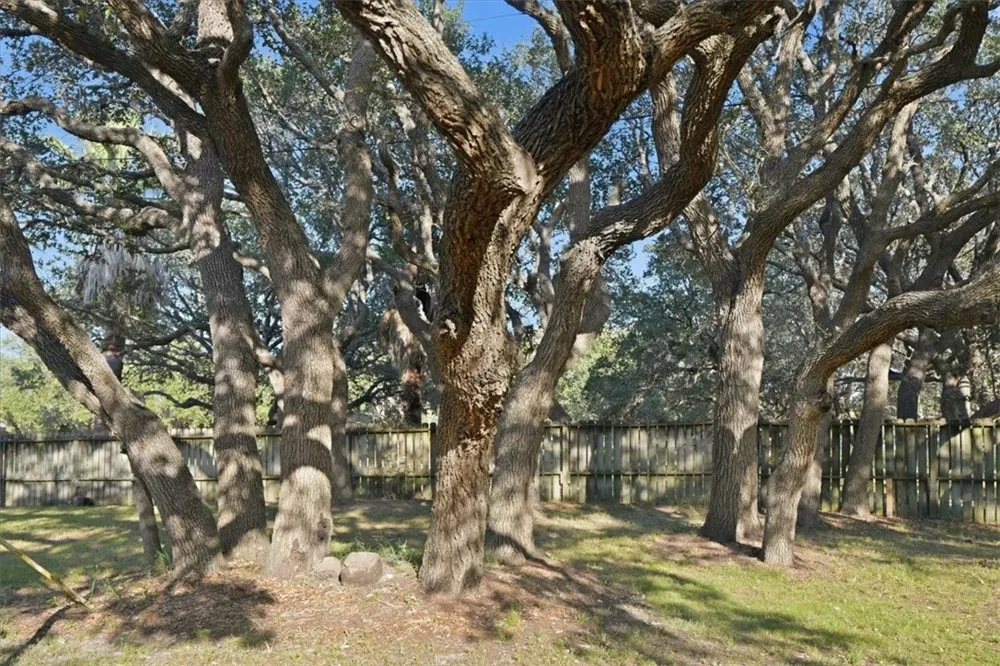 1829 12th Street Ingleside, TX 78362