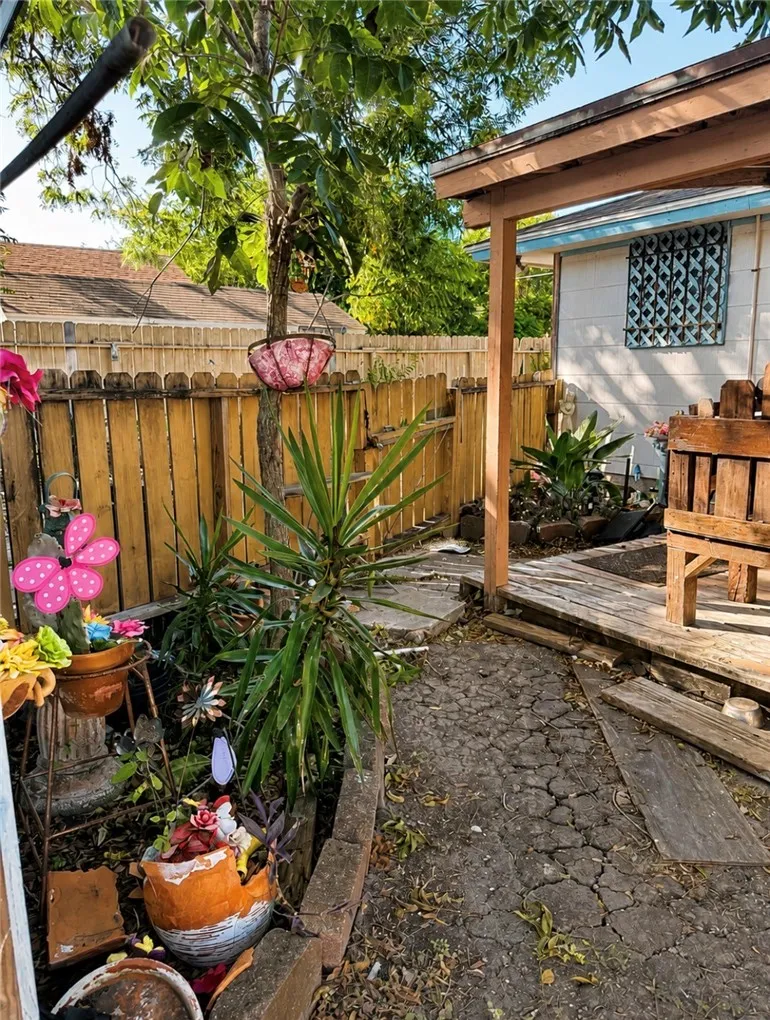 133 Watson Street Corpus Christi, TX 78415