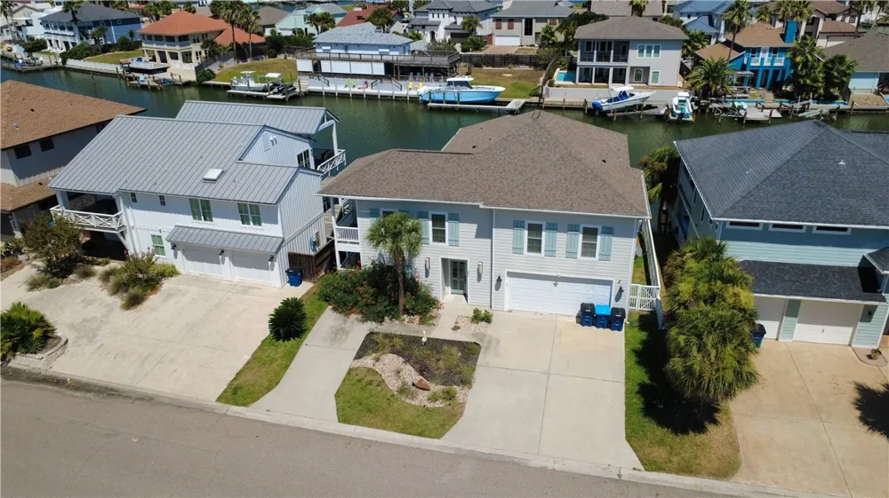480 Bayside Drive Port Aransas, TX 78373