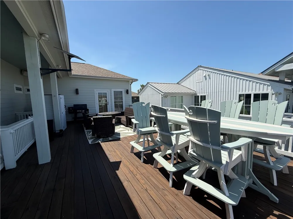 480 Bayside Drive Port Aransas, TX 78373