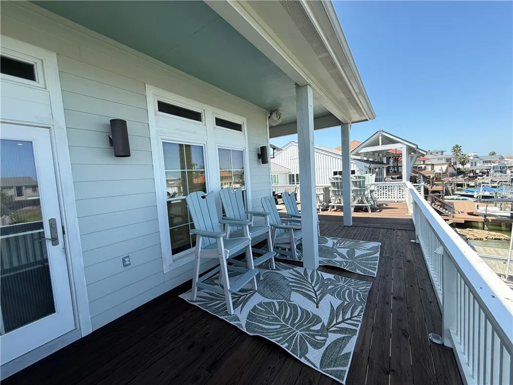 480 Bayside Drive Port Aransas, TX 78373