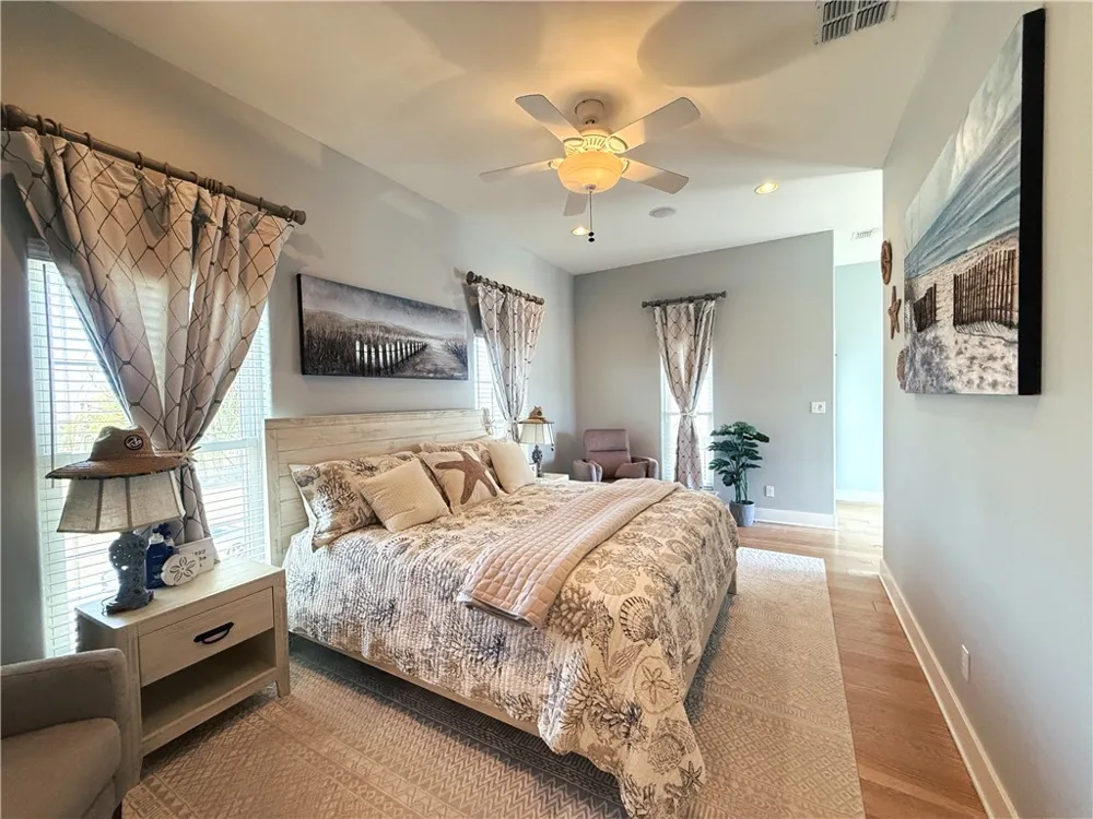 480 Bayside Drive Port Aransas, TX 78373