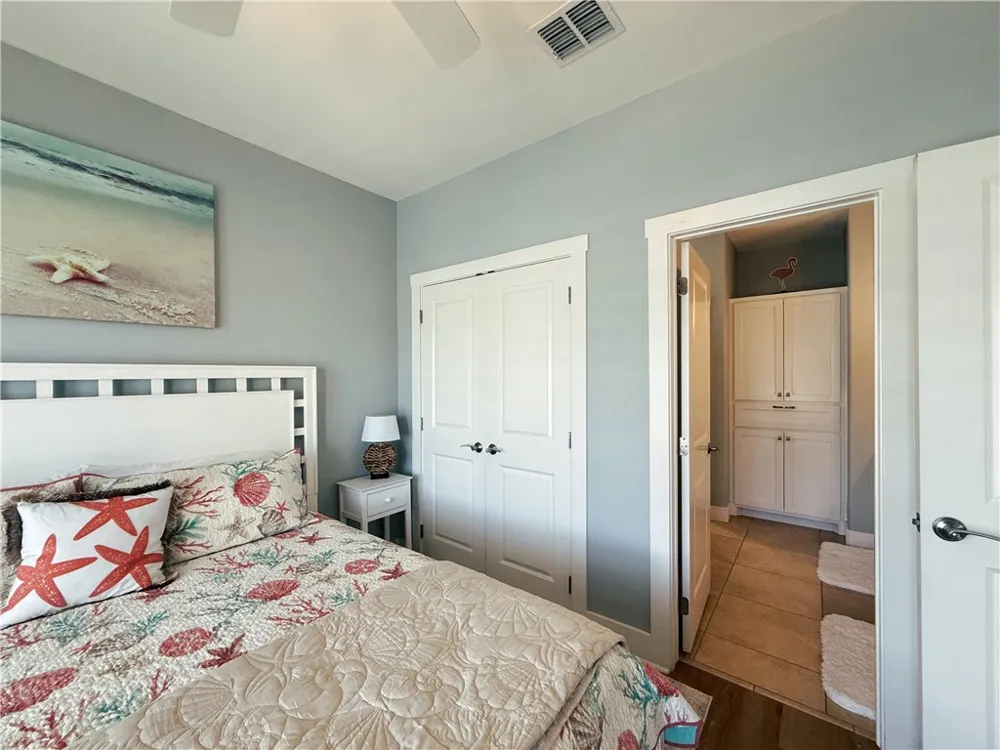 480 Bayside Drive Port Aransas, TX 78373