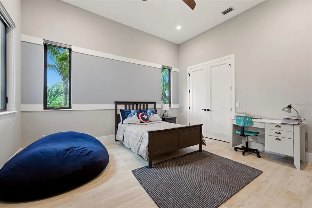 2462 MISSARA LANE Sarasota, FL 34231