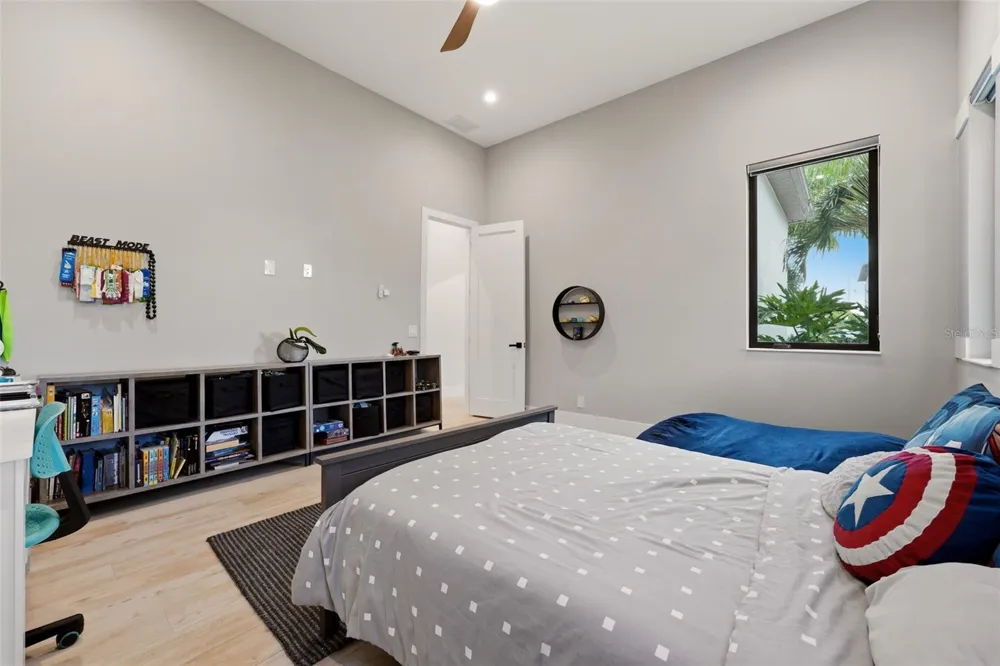 2462 MISSARA LANE Sarasota, FL 34231
