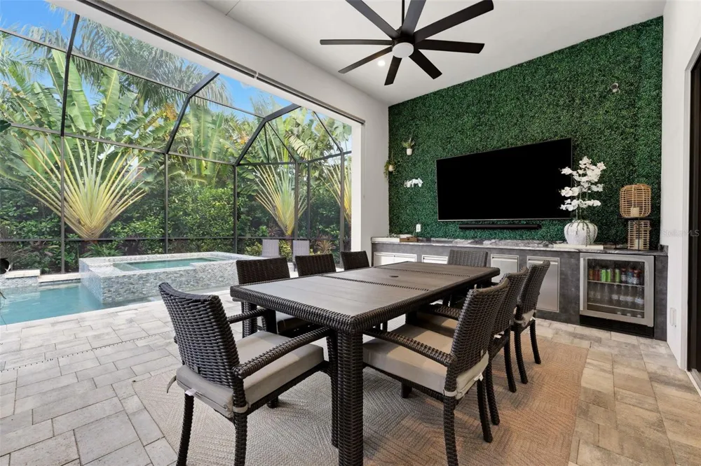 2462 MISSARA LANE Sarasota, FL 34231