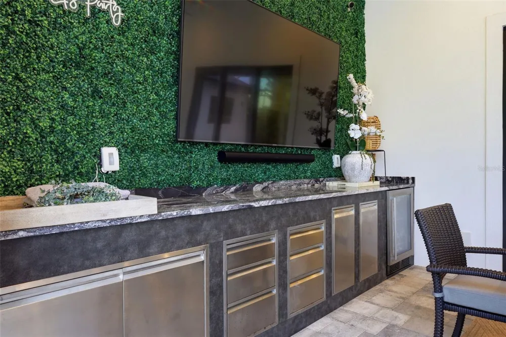 2462 MISSARA LANE Sarasota, FL 34231