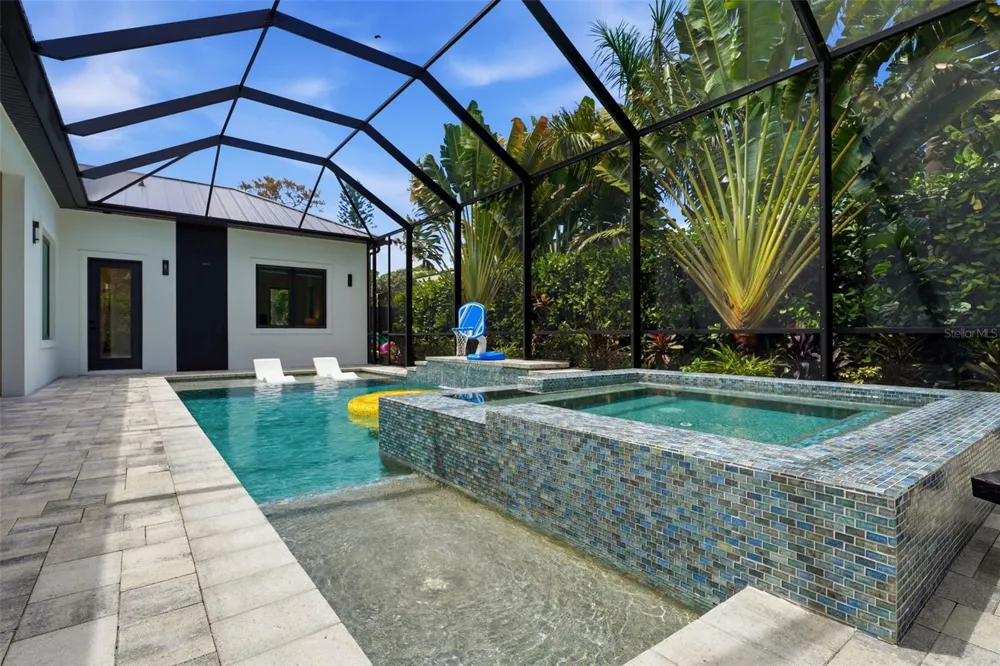2462 MISSARA LANE Sarasota, FL 34231