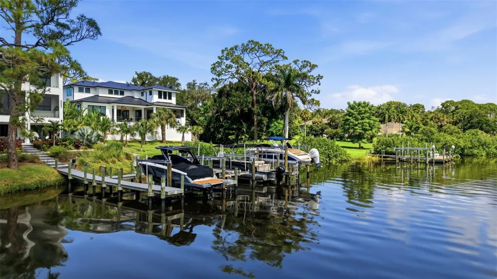 2462 MISSARA LANE Sarasota, FL 34231