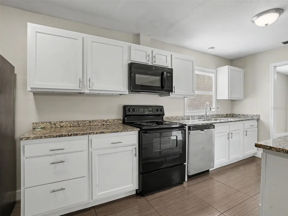 2938 NORTHBROOK LANE Lakeland, FL 33811