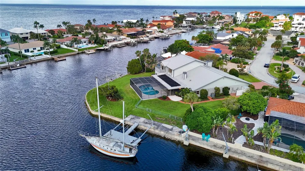 5060 PORPOISE PLACE New Port Richey, FL 34652