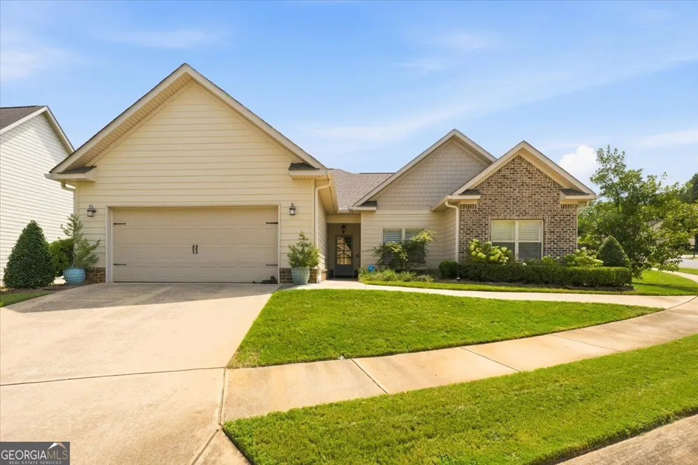 368 Carillon LN Macon, GA 31210