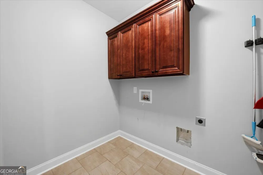 368 Carillon LN Macon, GA 31210