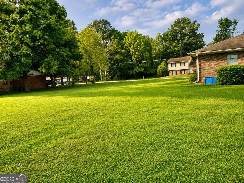 946 Cochise TRL SE Conyers, GA 30094