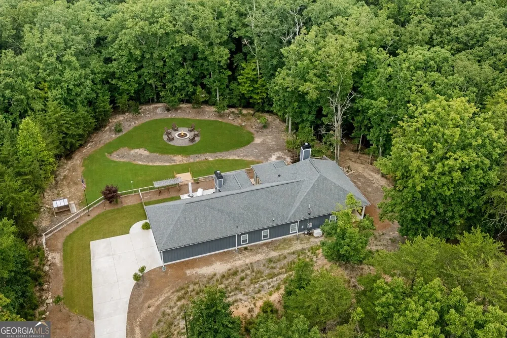 106 Osage CT Waleska, GA 30183
