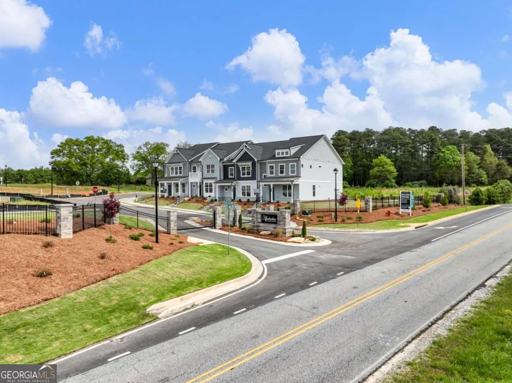 105 Grand Highlands LN Winder, GA 30680