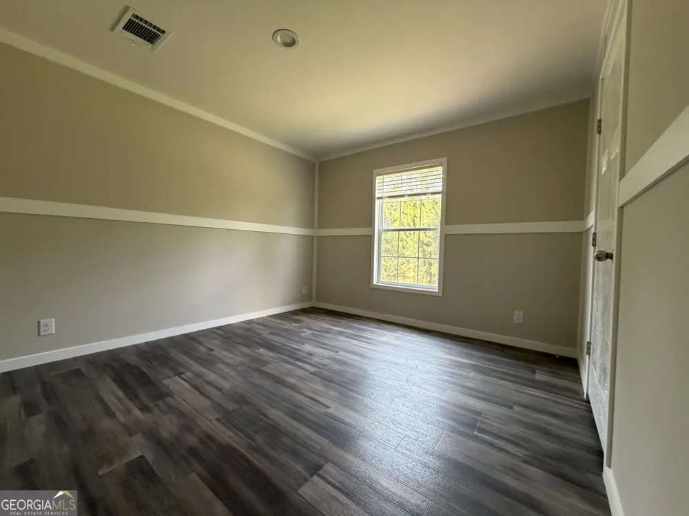 72 McLean RD Lumber City, GA 31549