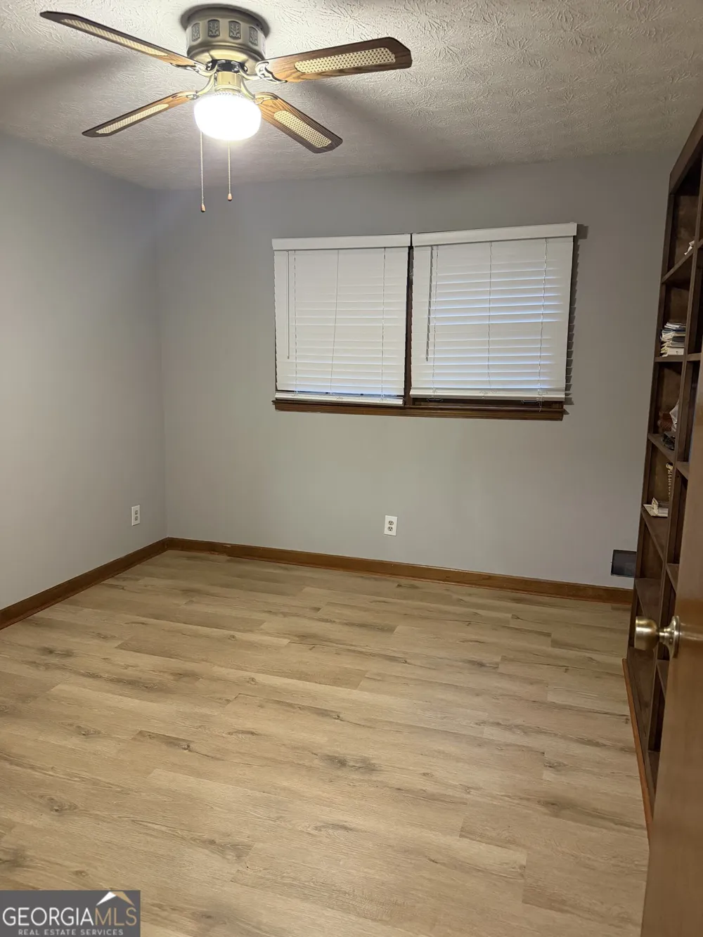 8282 Dawn DR Jonesboro, GA 30236